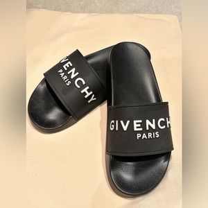Givenchy Slides - 7.5 Size